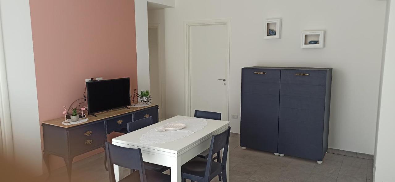 Casa Clara Al Mare Nel Salento Daire Santa Maria al Bagno Dış mekan fotoğraf