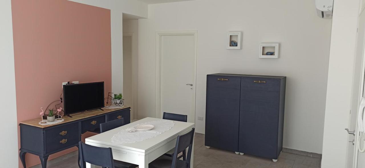 Casa Clara Al Mare Nel Salento Daire Santa Maria al Bagno Dış mekan fotoğraf