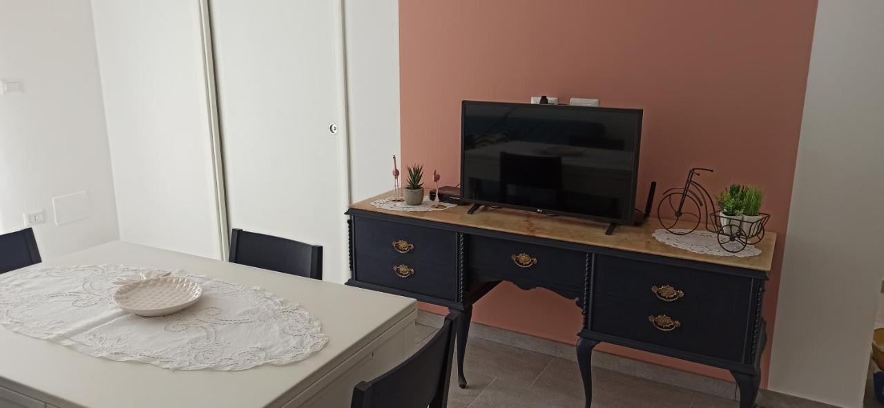 Casa Clara Al Mare Nel Salento Daire Santa Maria al Bagno Dış mekan fotoğraf