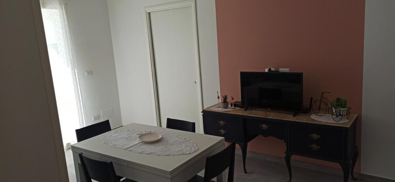 Casa Clara Al Mare Nel Salento Daire Santa Maria al Bagno Dış mekan fotoğraf