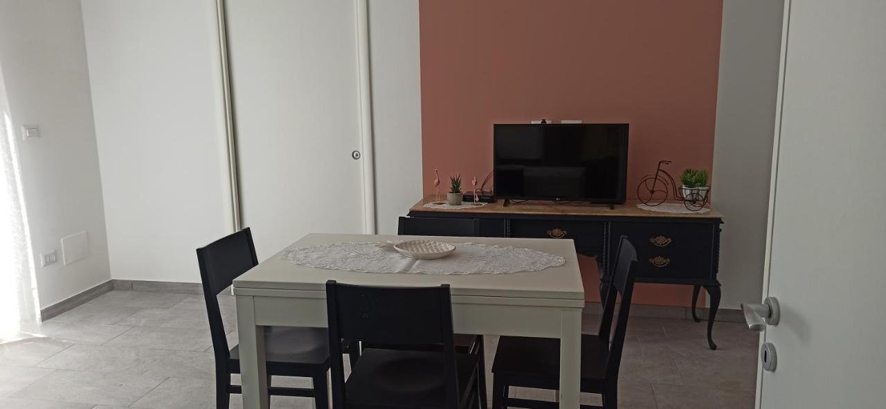Casa Clara Al Mare Nel Salento Daire Santa Maria al Bagno Dış mekan fotoğraf
